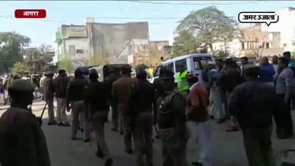 Communal tension curbed in Agra 