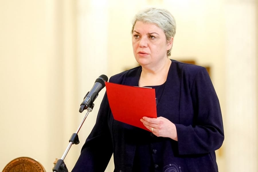 Romanian president rejects nomination of a Muslim woman for PM