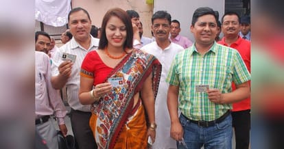 after bumper winning in mc elections, lobbing starts for mayor seat