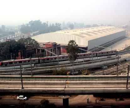 pink line metro stations to open in two phase, first section to open in september