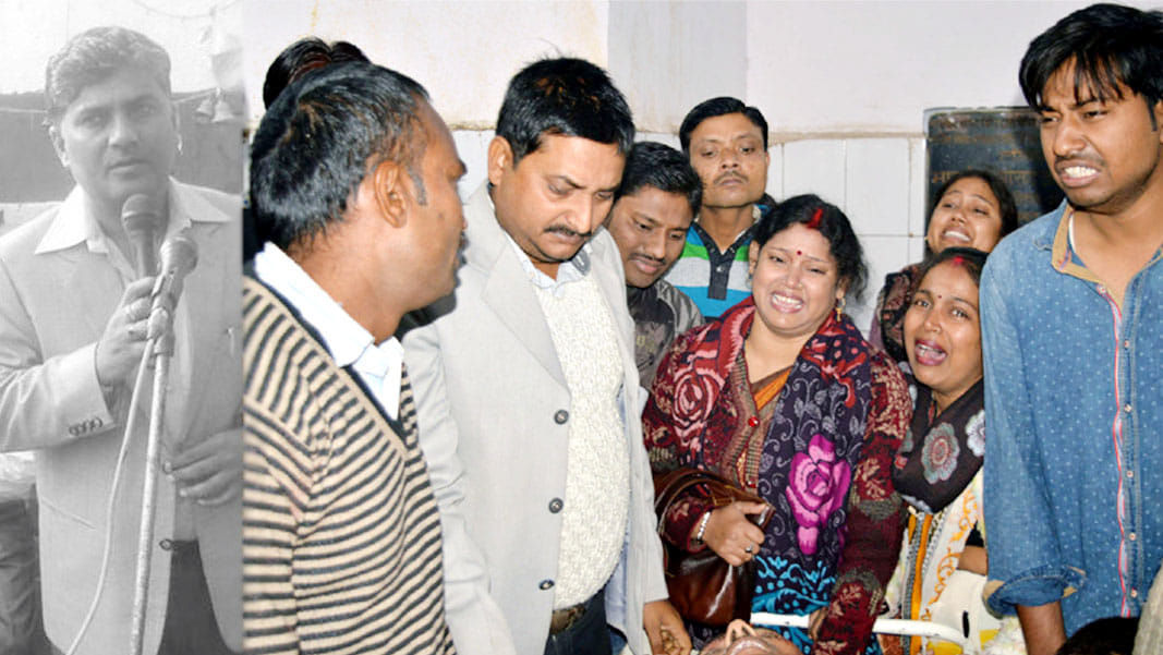spray chili powder former block chief shot dead