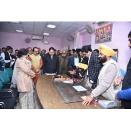Nagar Parishad, first day, Sirsa