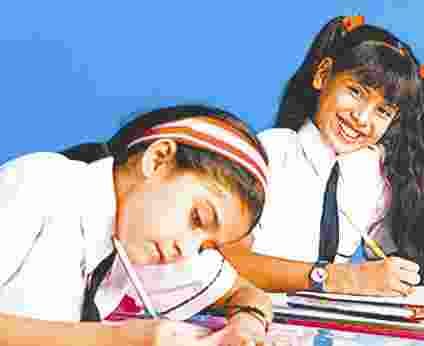 Monitoring was implemented for teachers and children have died WhatsApp attendance plan