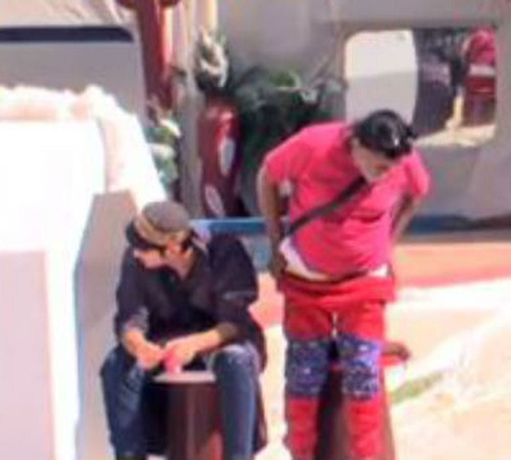 swami om removed his pant at bigg boss house