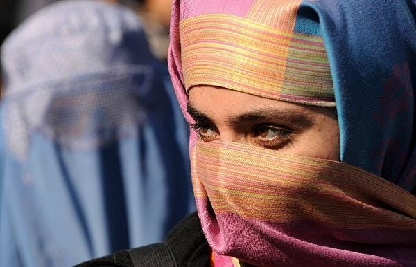 Afghanistan: Woman beheaded  'for going out in city without her husband'