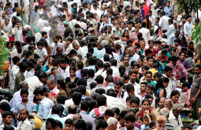 akhilesh yadav contest election from here