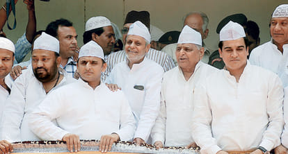 akhilesh yadav contest election from here