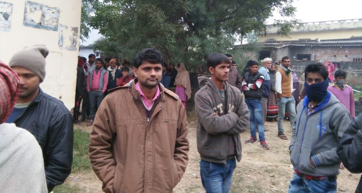 murder in gorakhpur, dead body burried in farenda