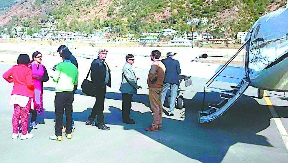 Then the plane landed in Dehradun Nainisaini