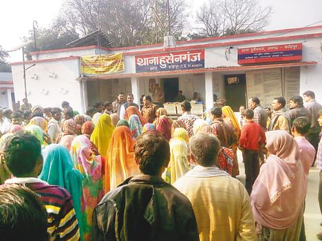 VDO beaten by villagers in the village Rasoolpur