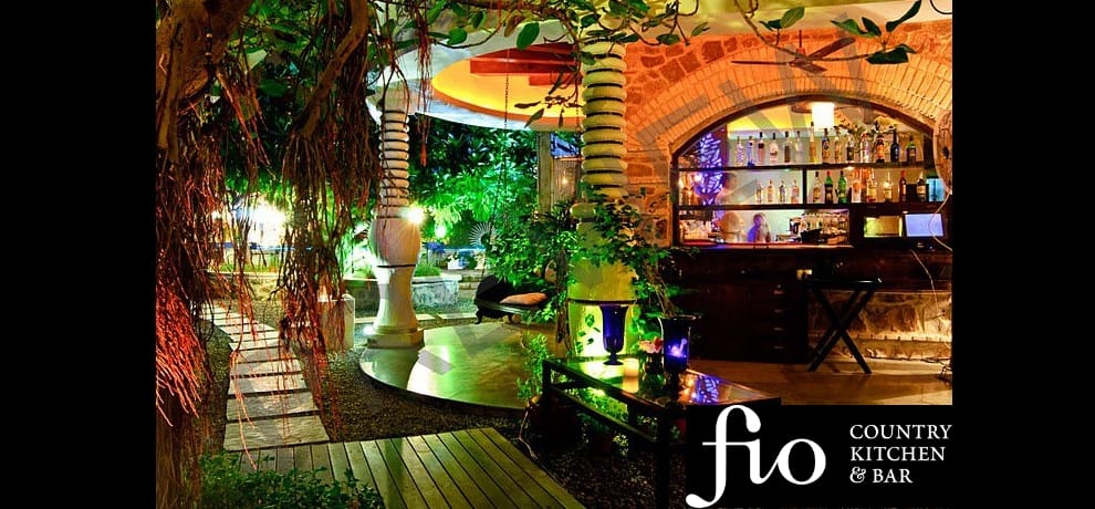 five places in delhi where you can do new year party