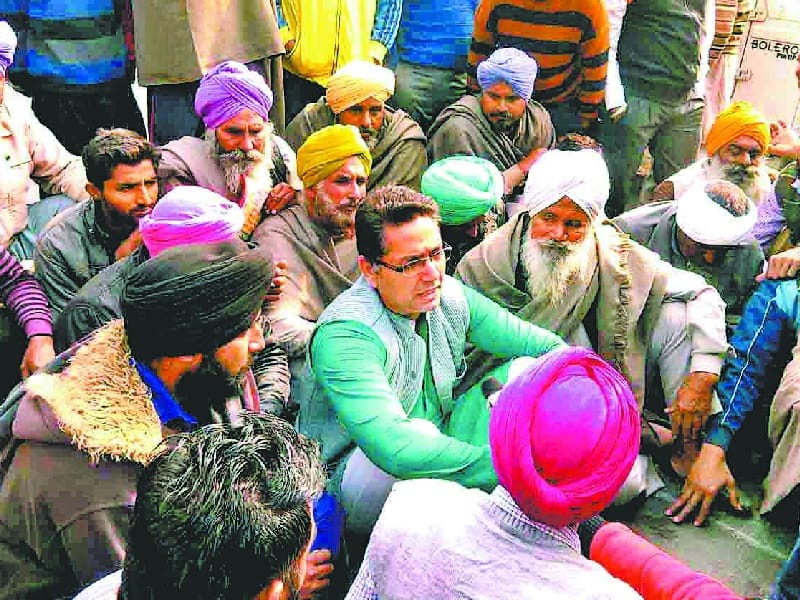 Notbandi, not cash, angry people had blocked the road, Sunam, Sangrur
