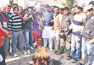 sp pratyashi ka putla foonka