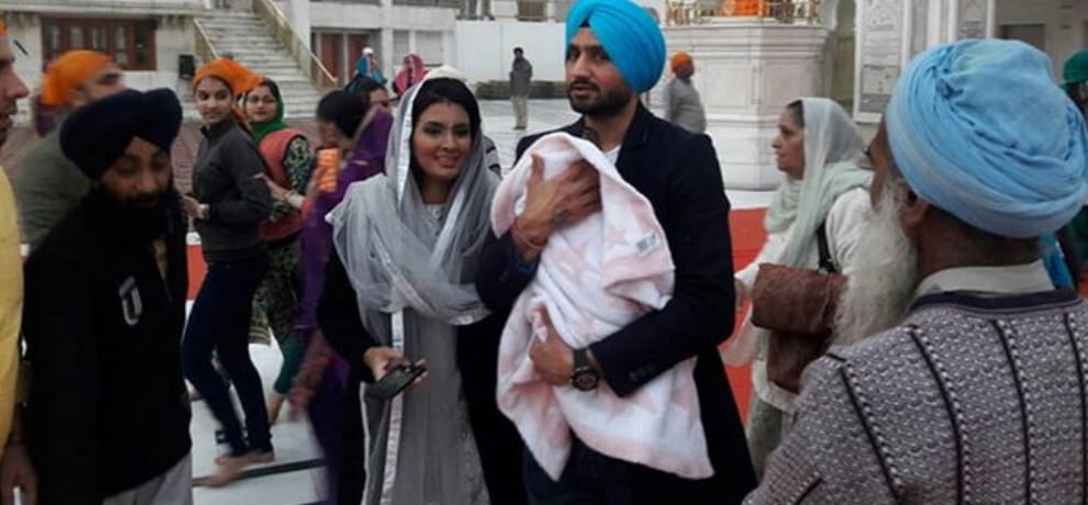 Harbhajan's daughter flashed through social media Hinaya