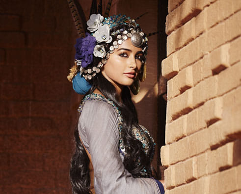 'Mohenjo Daro' fame Pooja Hegde denies working with Sooraj Pancholi 