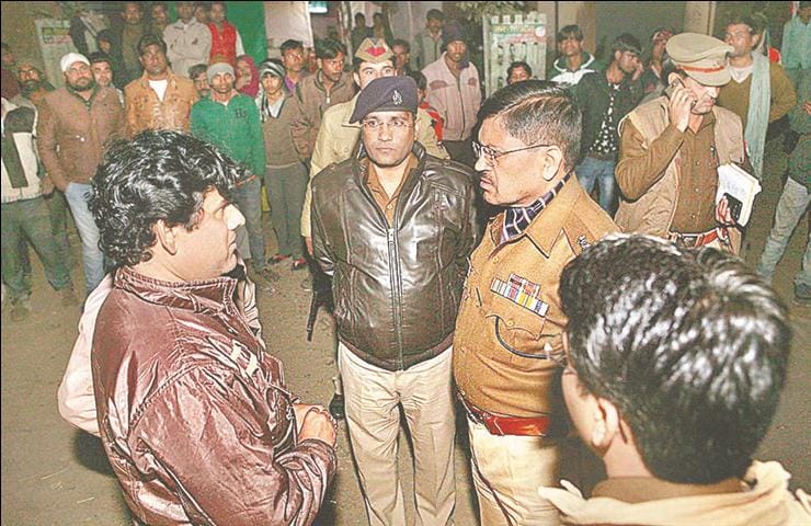 Saraf shoot looted millions