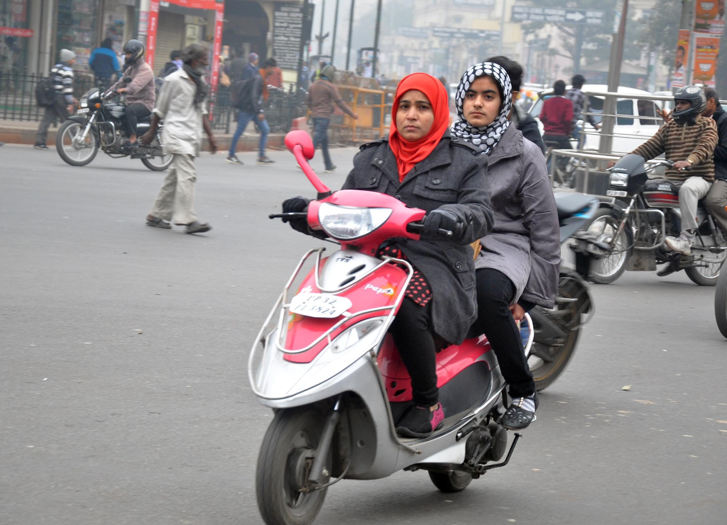 be aware to eat healthy food in winter to keep body warm