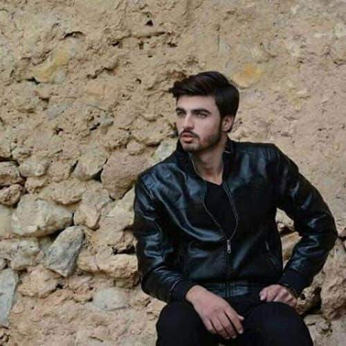 Latest photoshoot of the famous Pakistani ‘chaiwala’
