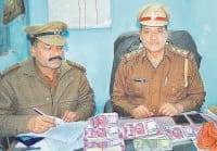 8.52 lakh and caught up with the new currency