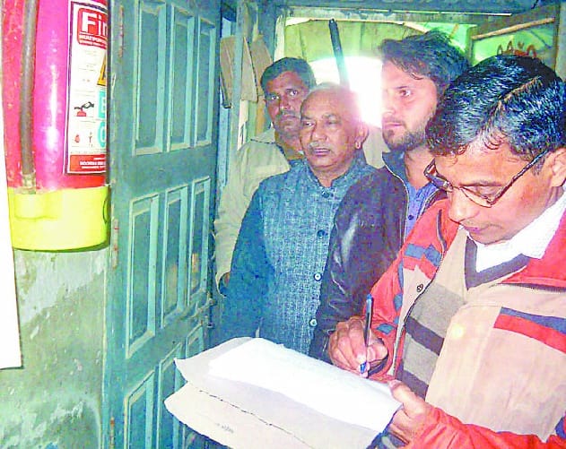 Measures to combat fires in hospitals