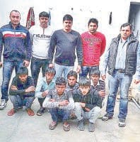 Car robbery arrested six Aaraopi, sonipat