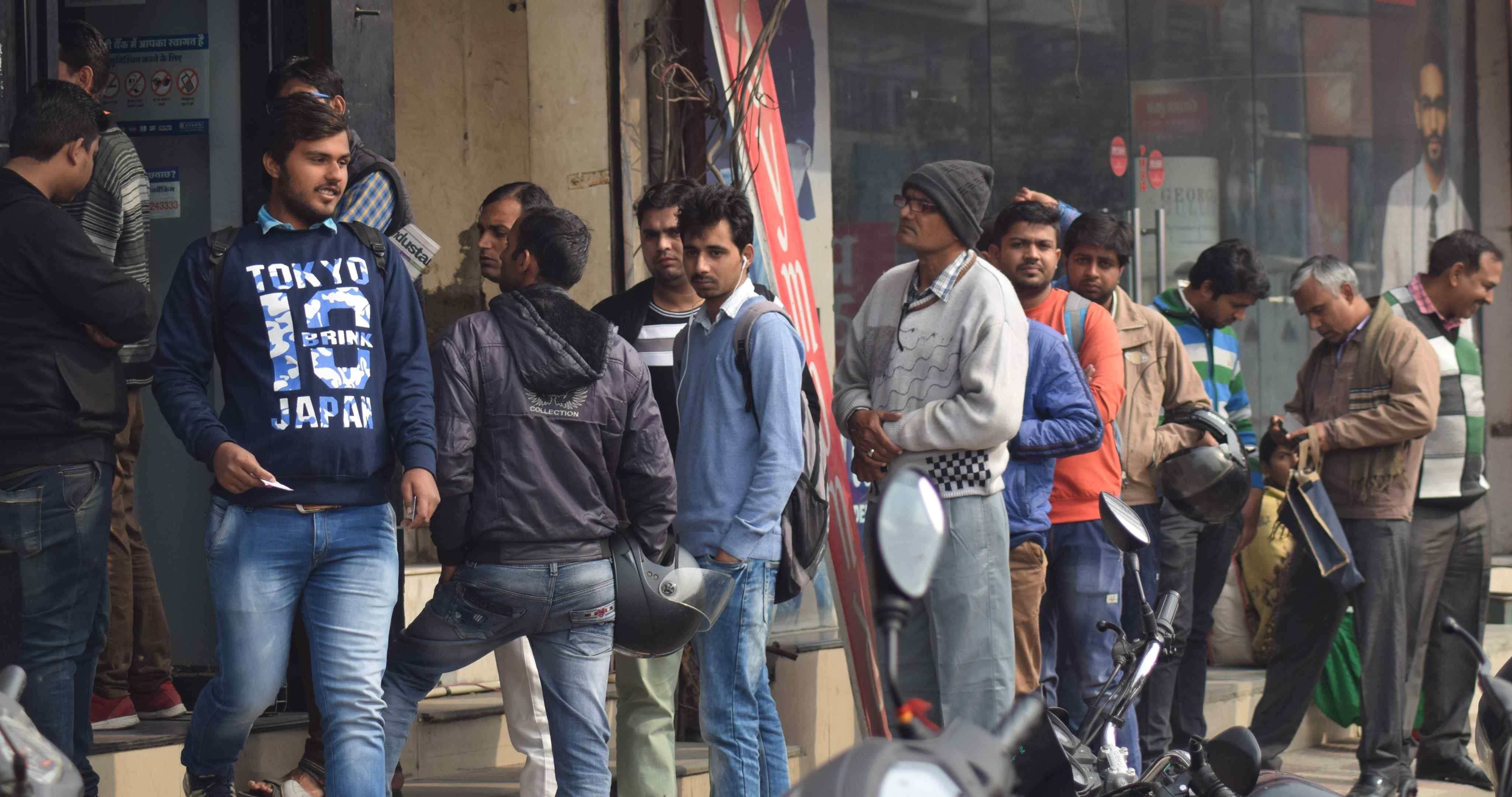 govt changed money transfer rules, know here and make it beneficial in between note ban period