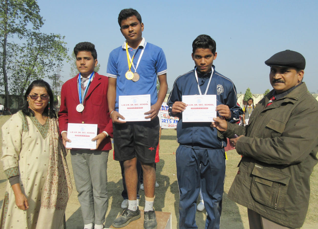 Dream topped the 400-meter race