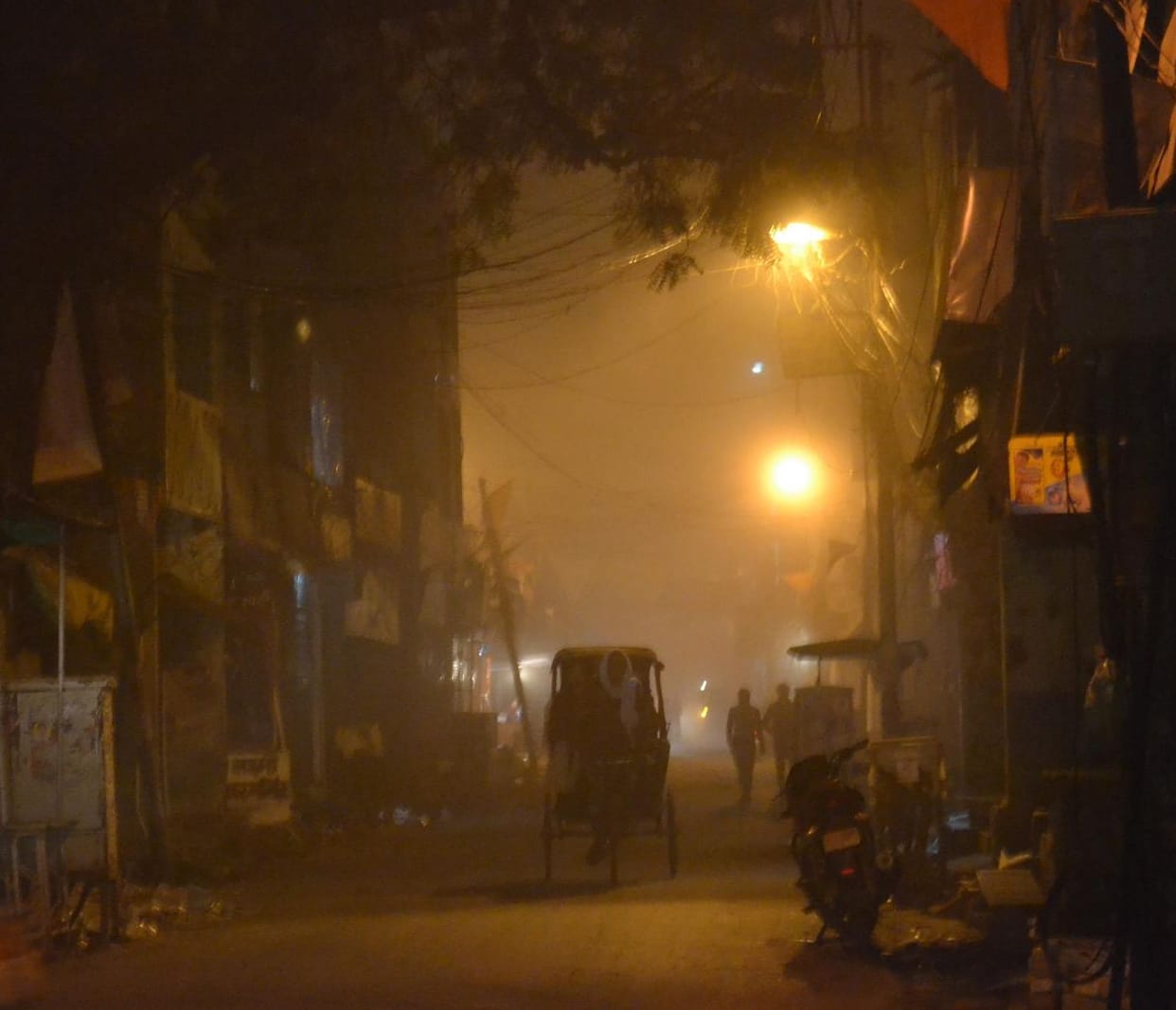 The mercury dropped, surrounded by fog and murky District