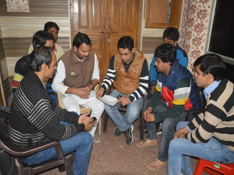 many sp leaders left party in mathura