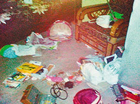 Close to 1.3 million cash jewelry stolen from home