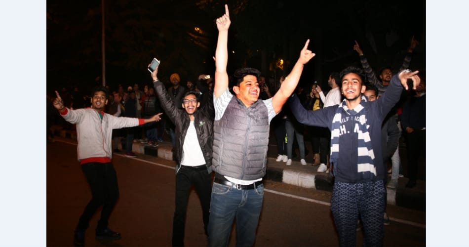 new year celebrations in chandigarh, aroma road celebration