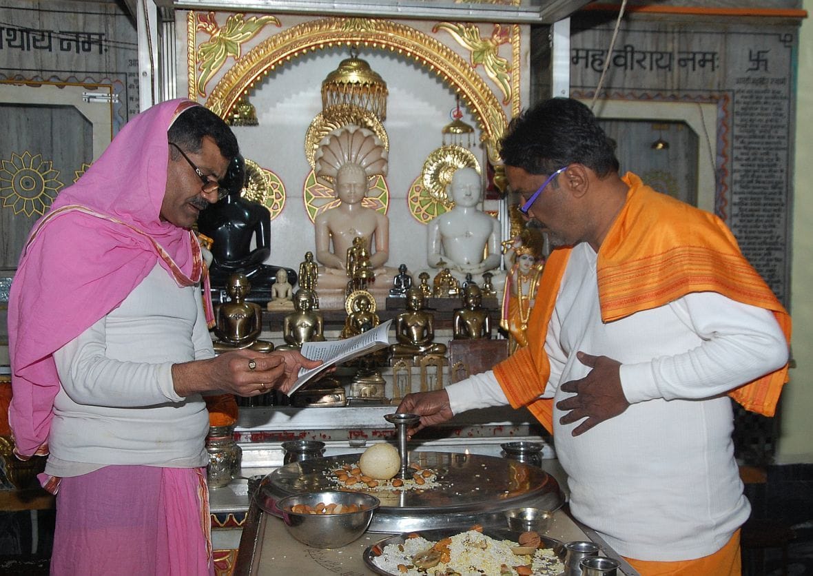 Gandhi Nagar temple organizes peace legislation