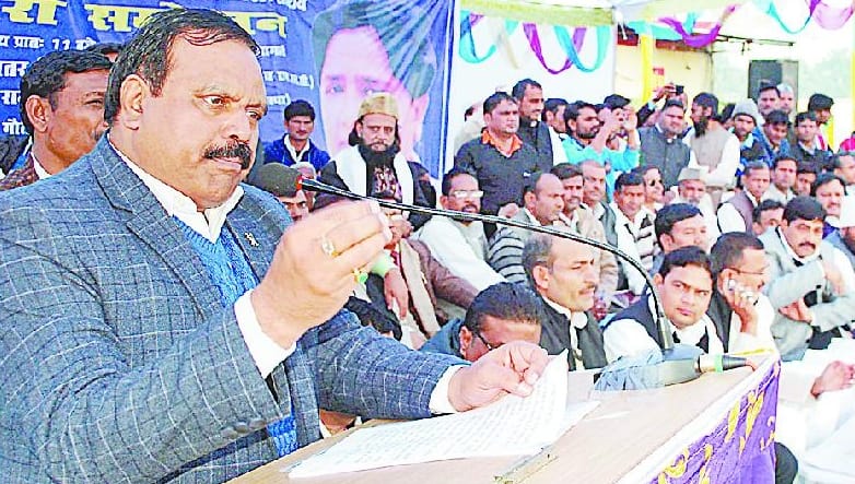 SP and BJP is a riot: Rao