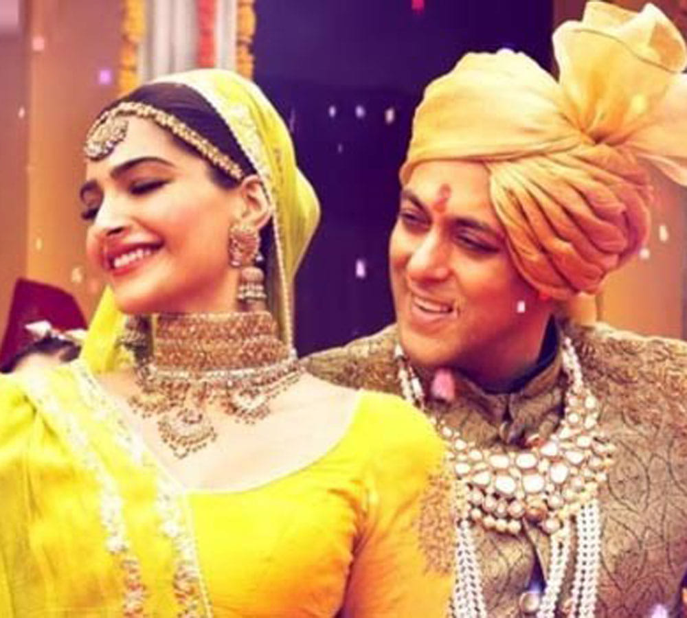 Om shanti om to ae dil hai mushkil these diwali releases movie did outstanding buisness at box office