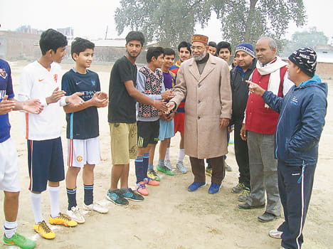 Sheikh victorious in a football club cricket Mamata