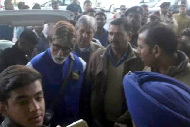 amitabh virat and anushka back from uttarakhand.
