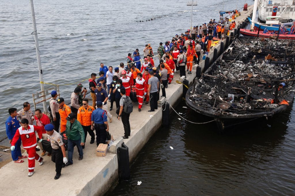 23 killed in Indonesian tourist boat, 17 missing
