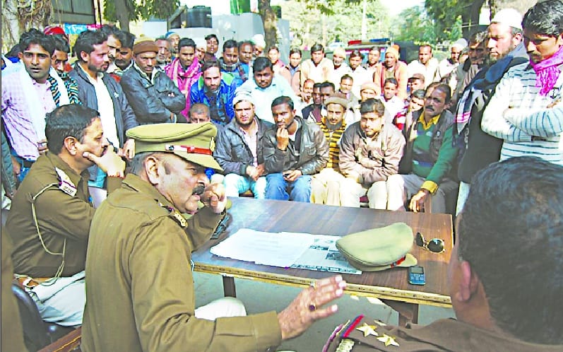 Rickshaw drivers will Vigilants