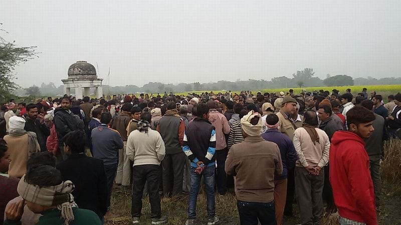 BJP leader Chauhan inconsolable atmosphere burial