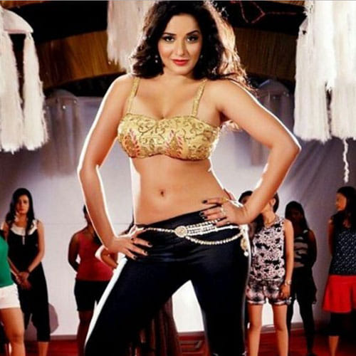 monalisa's lesbian video viral on social media