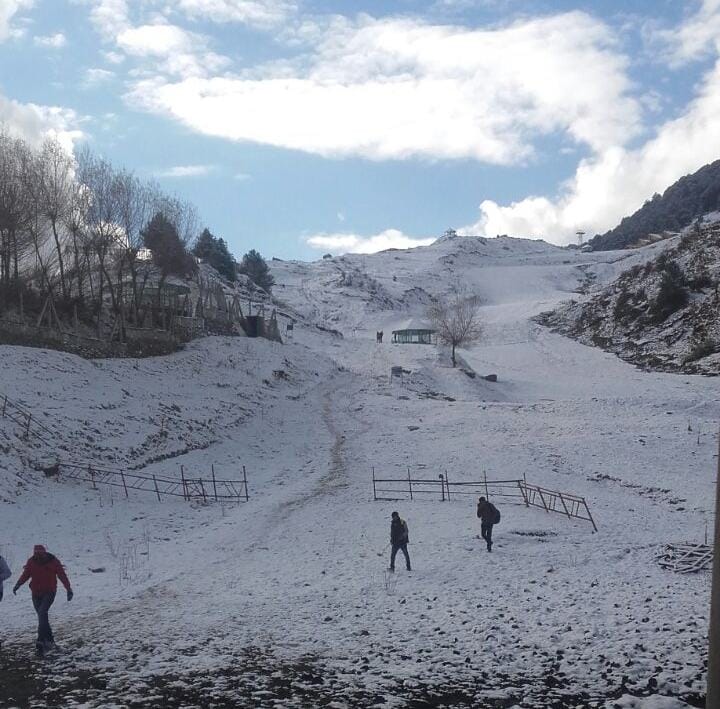 snowfall makes more beautiful to auli.