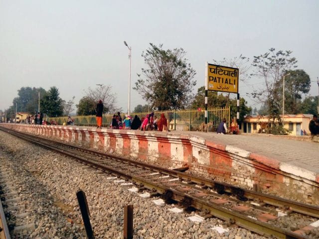 The signal went off at Bandra-Kanpur Express