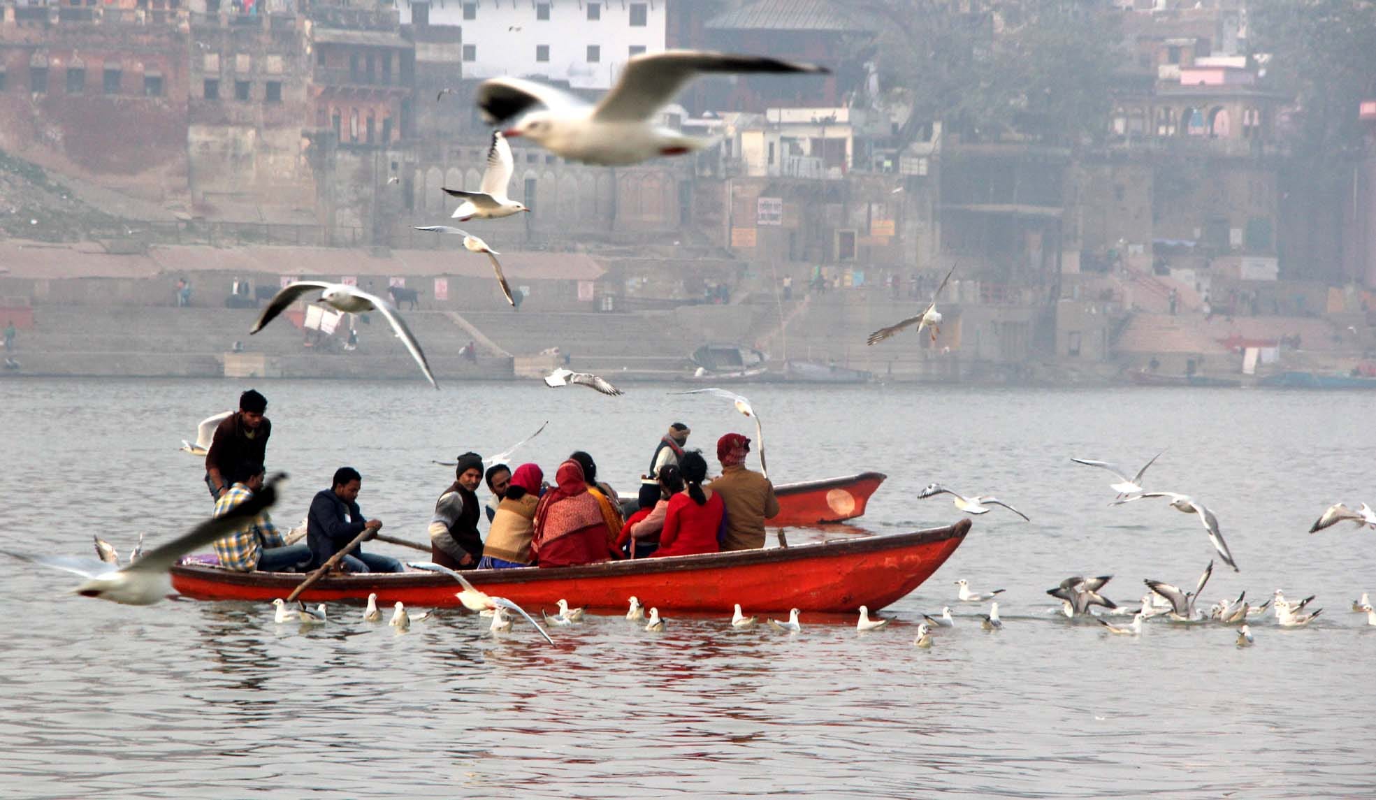 weather effected with eastern wind, varanasi get some relief