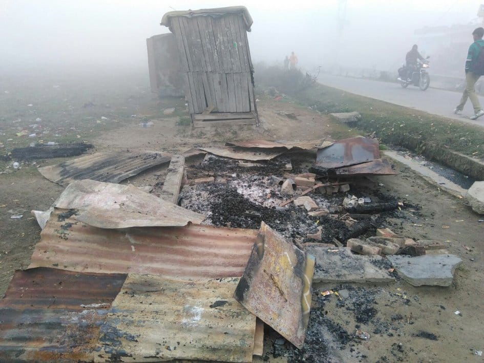 Kiosks fire, loss of thousands