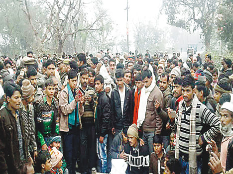Farrukhabad to protest against police