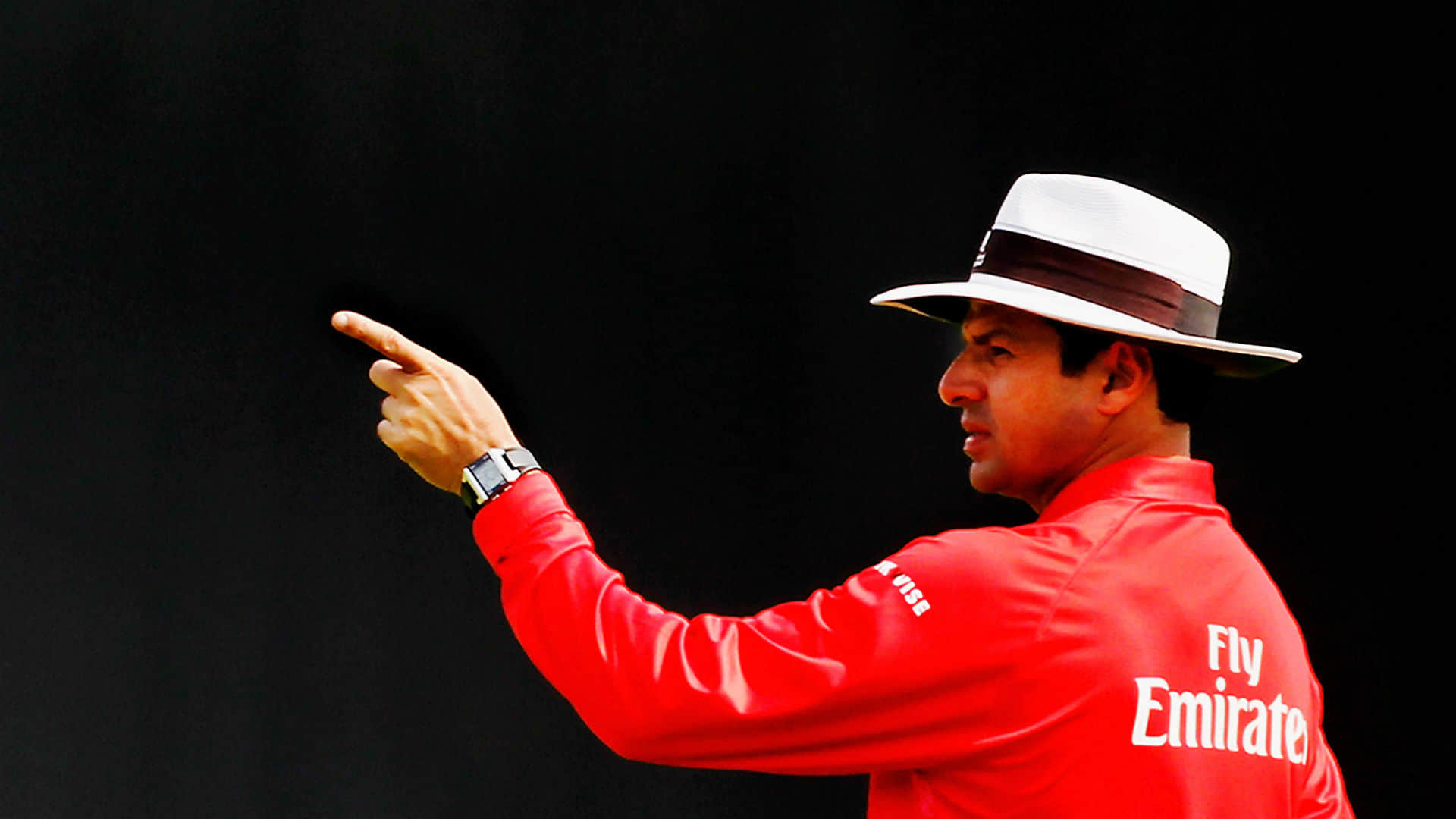 Pakistani Umpire Aleem Dar Makes A New Record