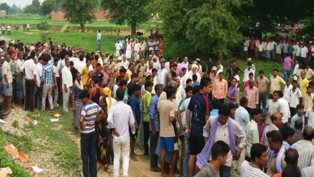 bhadohi: mother and son affected by currunt, son died