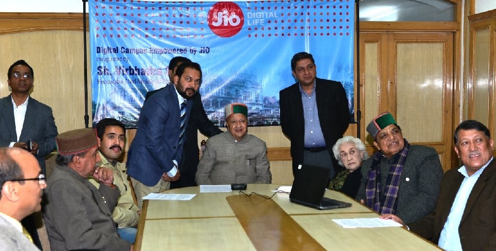 CM Virbhadra Singh Starts Free wifi Facility in College Campus.