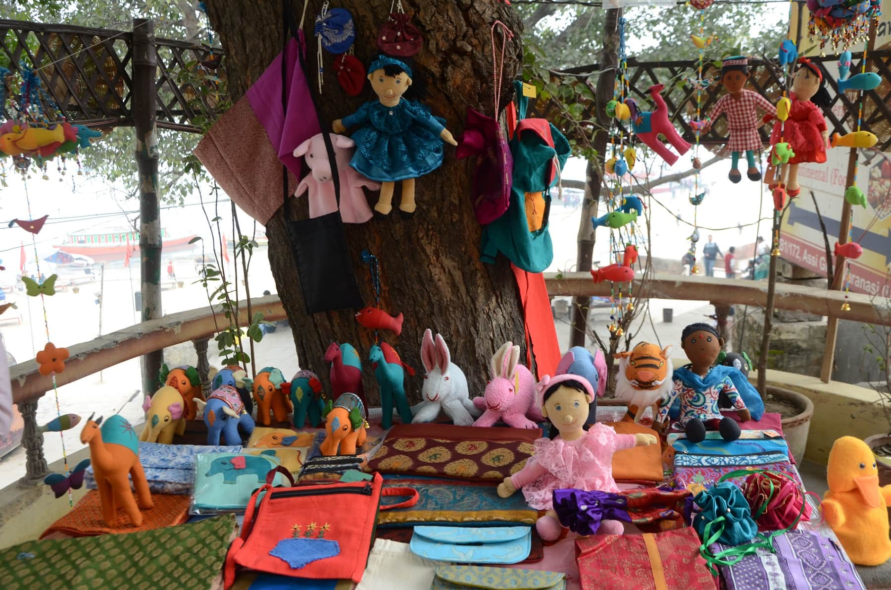 handcraft exhibition at assi ghat attract people