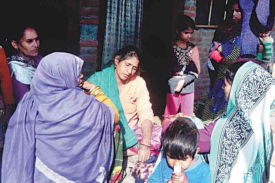 Criminal looted four people